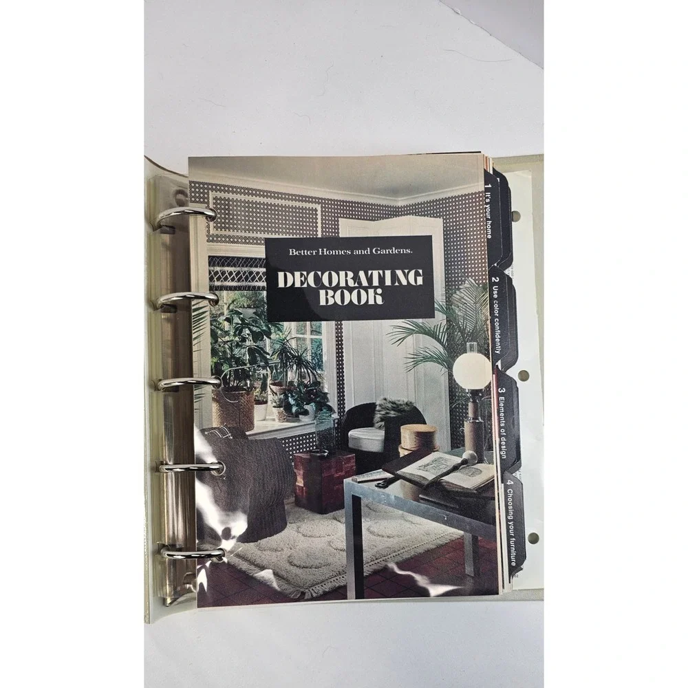 Vintage Better Homes and Gardens Decorating Book MCM Hardcover Ring Binder 1975